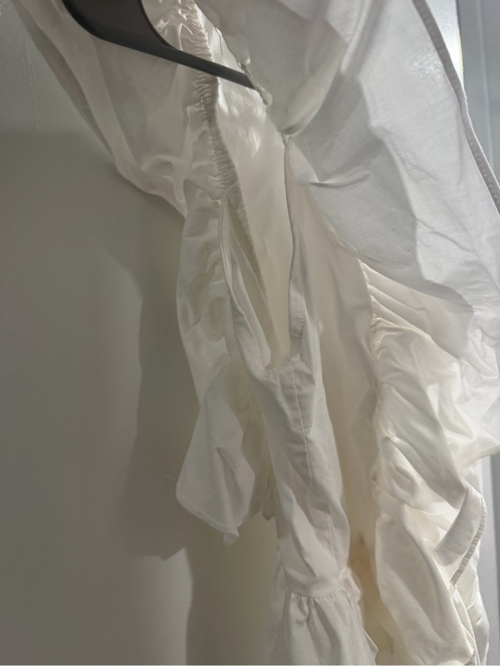 Lulu's In A Ruffle White Ruffled Hook and Eye Top - Picture 5 of 12